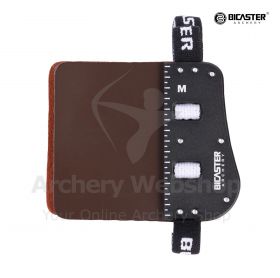 Close-up of the SP3 Finger Tab from Bicaster Archery, showcasing its adjustable elastic cord and powerful aluminum lock for a secure fit.